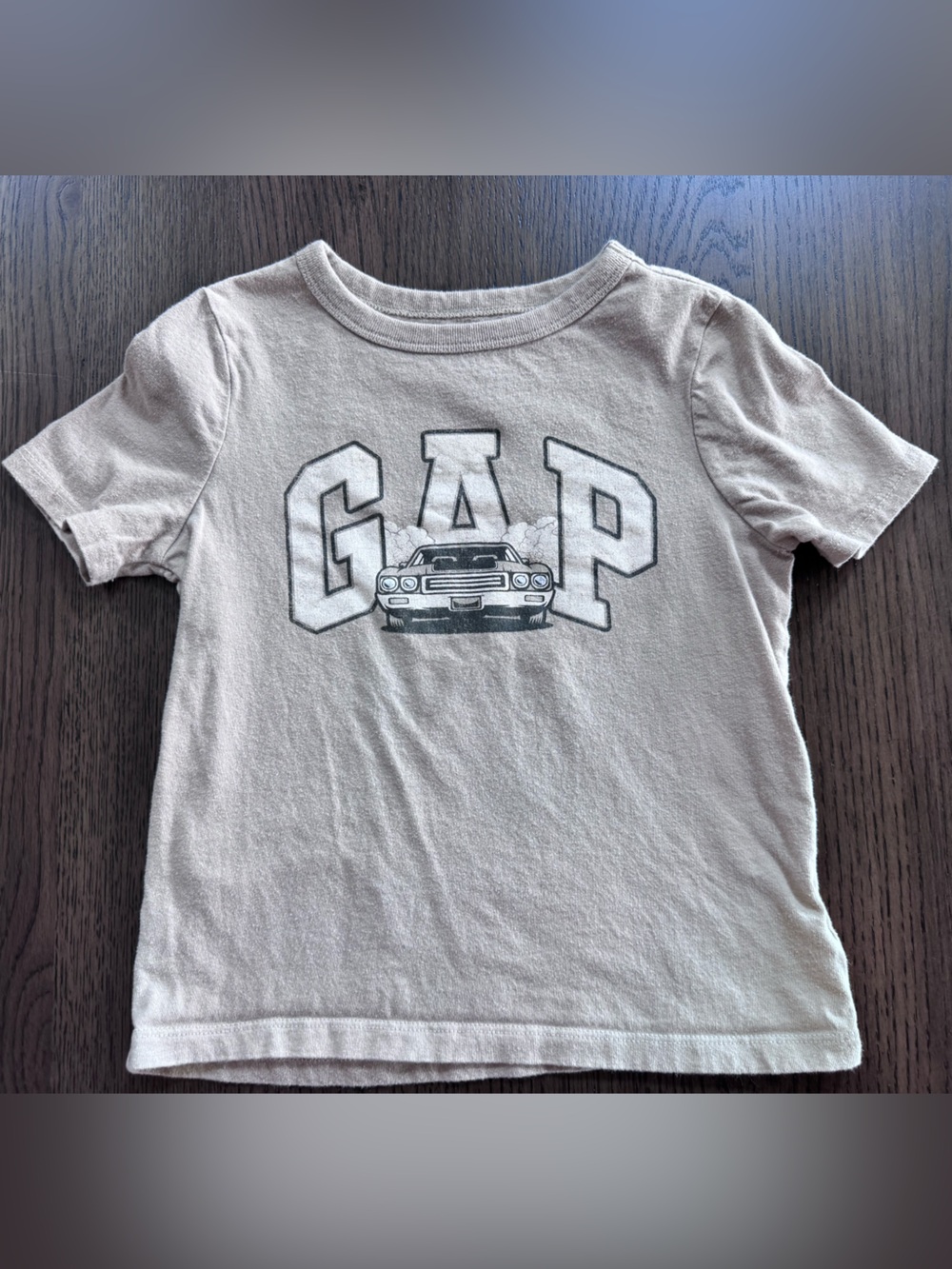 GAP XS 4/5 Logo Car Graphic Tee - Taupe